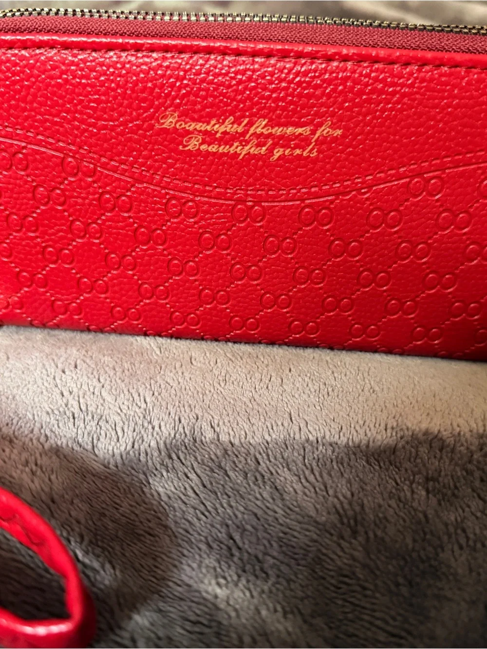 NWT Red Women's Zip Clutch/Wallet - Beautiful flowers for Beautiful girls